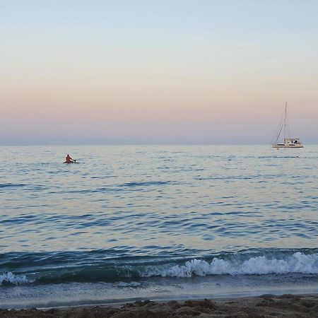 베날마데나코스타 Benalroma A 50 Metros De La Playa! 아파트 외부 사진