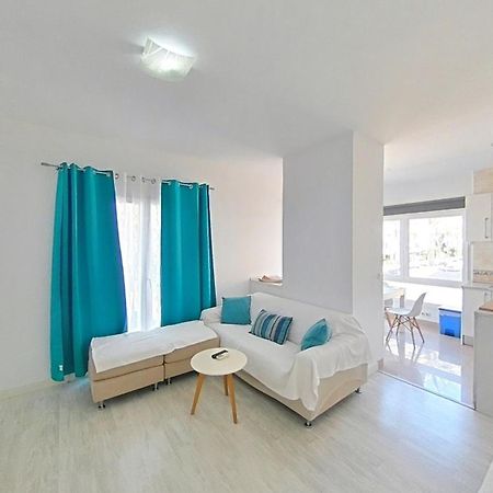 베날마데나코스타 Benalroma A 50 Metros De La Playa! 아파트 외부 사진